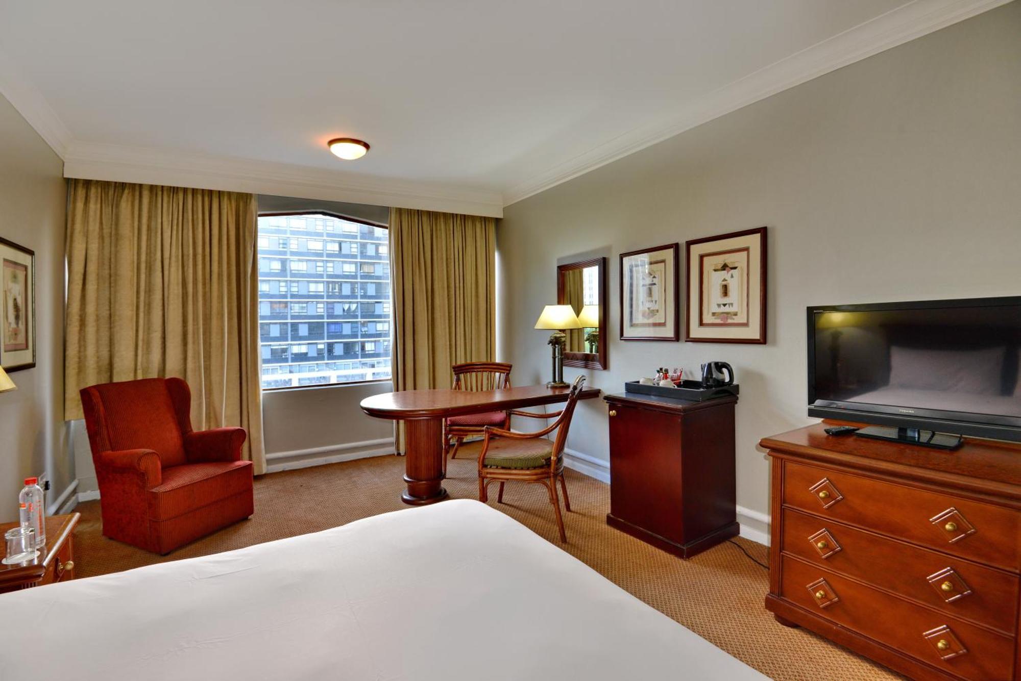 Hotel The Capetonian - Halal